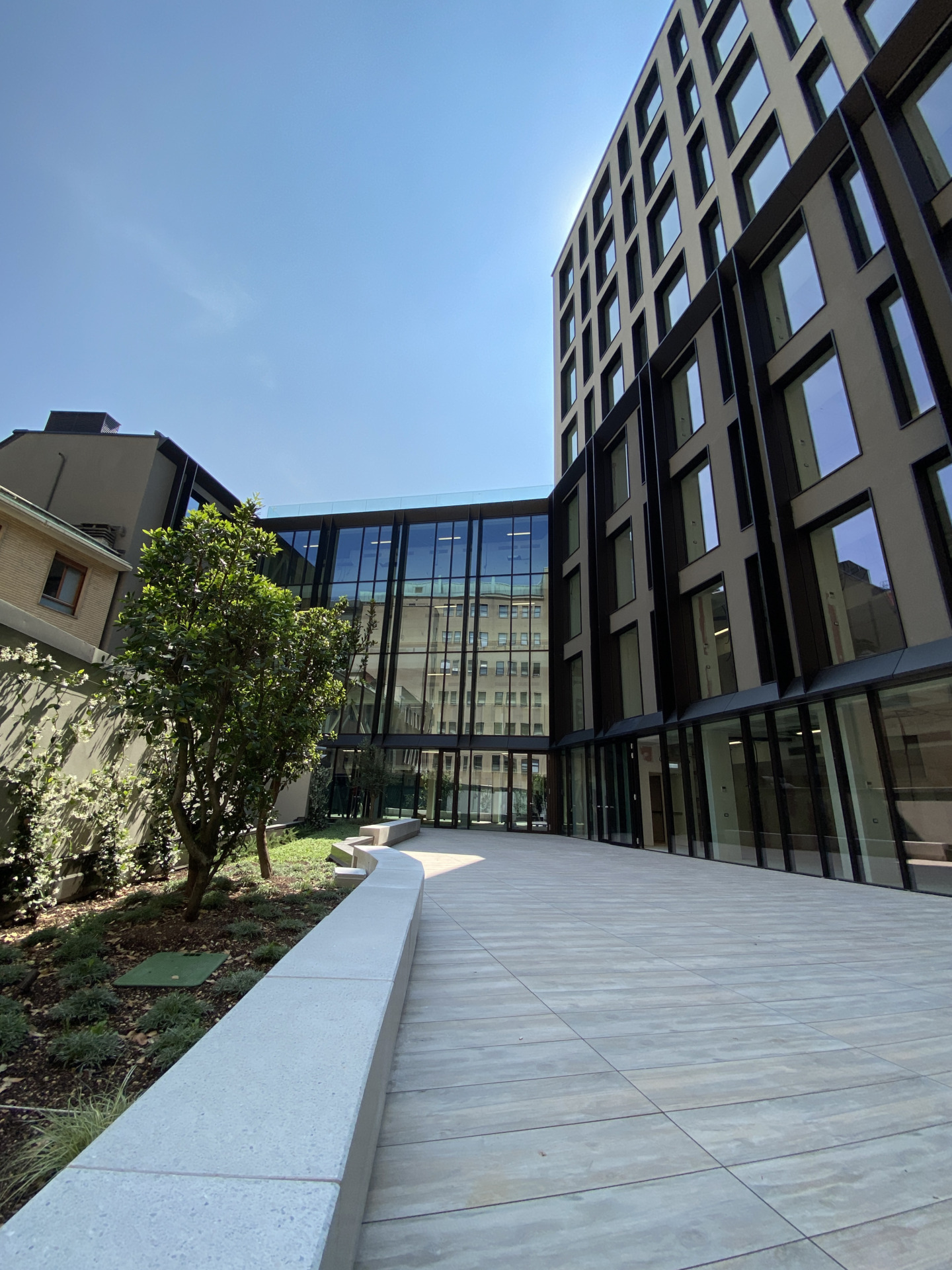 Dils advisor in the sale of “Project Forma” located in Milan CBD