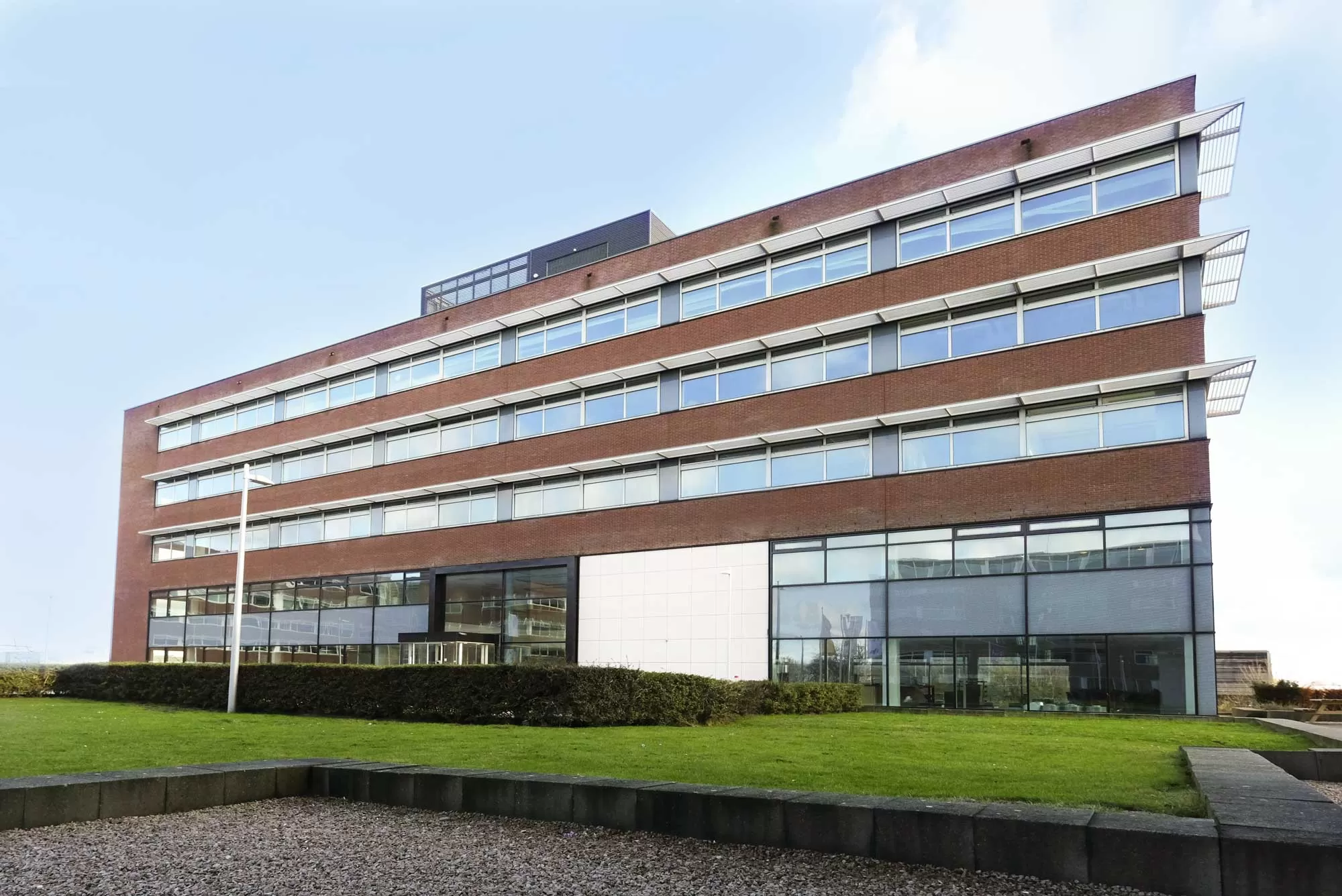 Magnus Vastgoed I B.V. sells all shares to Meerdervoort Group B.V.