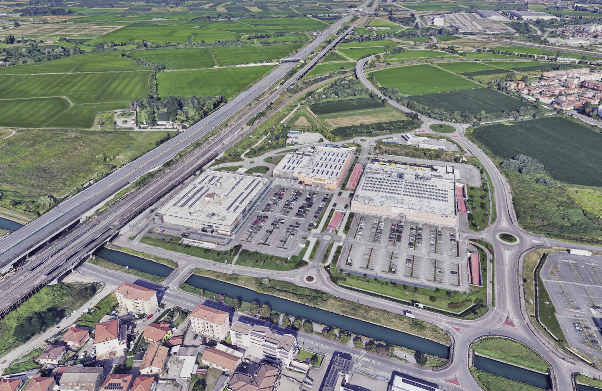 Dils in the Off-Market Sale of a Prime Out of Town Retail Asset in Novara to Savills Investment Management SGR Spa